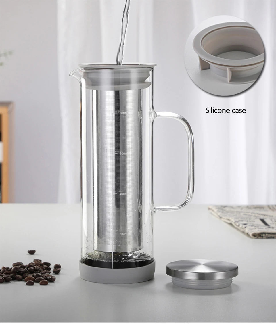 High-quality cold brew coffee maker for fresh, smooth iced coffee or tea.