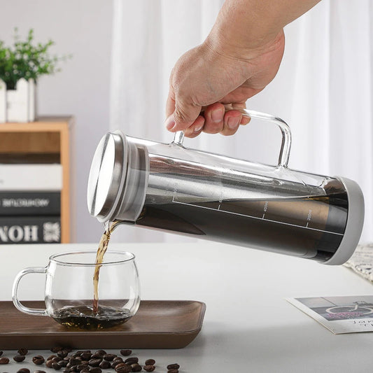 High-quality cold brew coffee maker for fresh, smooth iced coffee or tea.