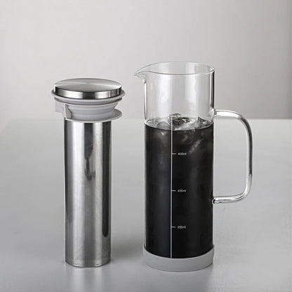 High-quality cold brew coffee maker for fresh, smooth iced coffee or tea.