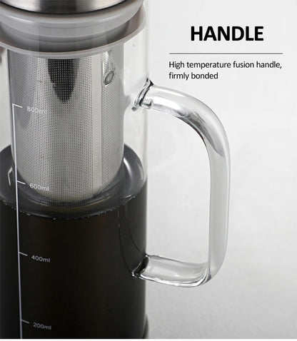 High-quality cold brew coffee maker for fresh, smooth iced coffee or tea.